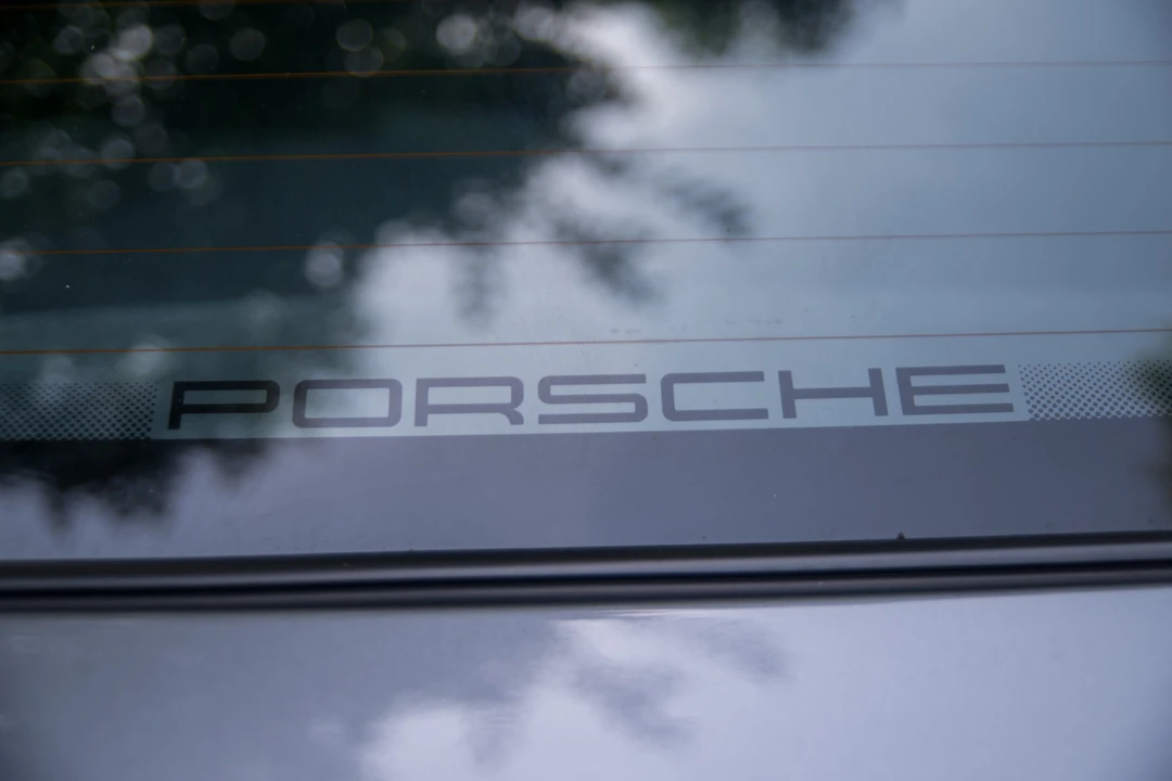 2001 Porsche 996 Turbo - Image 24 of 31