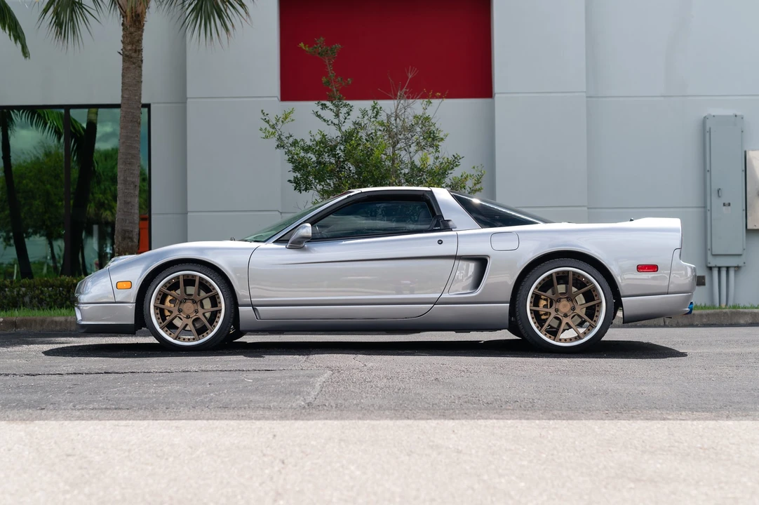 2002 Acura NA2 NSX - Image 12 of 31