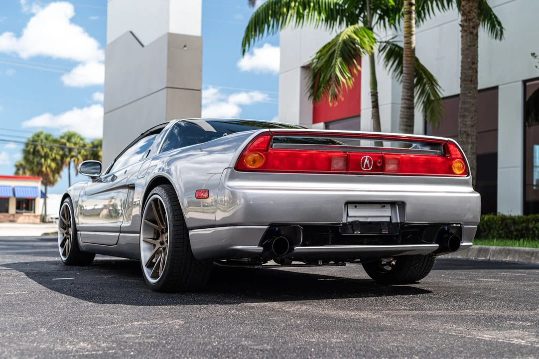 2002 Acura NA2 NSX - Image 16 of 31