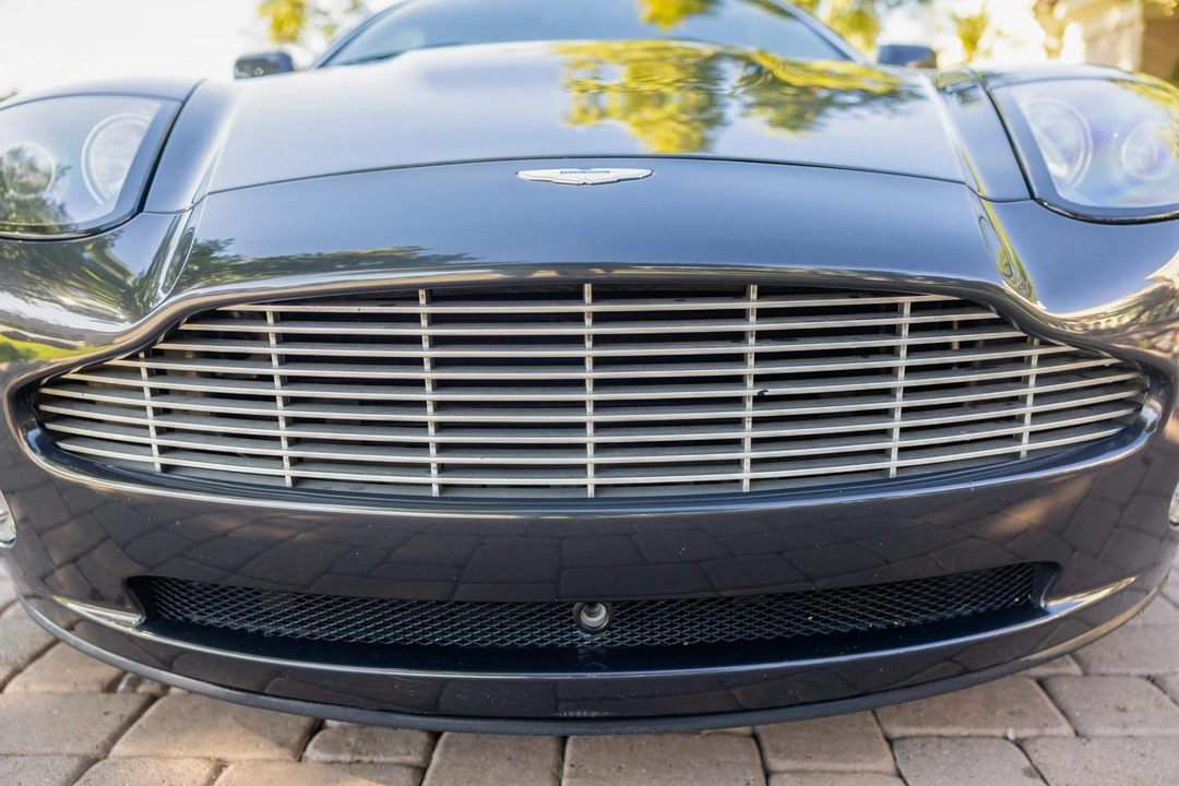 2002 Aston Martin Vanquish 1st Gen - Image 11 of 31