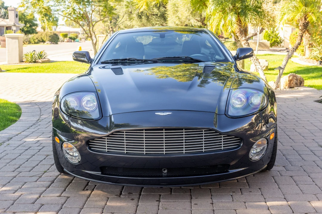 2002 Aston Martin Vanquish 1st Gen - Image 3 of 31