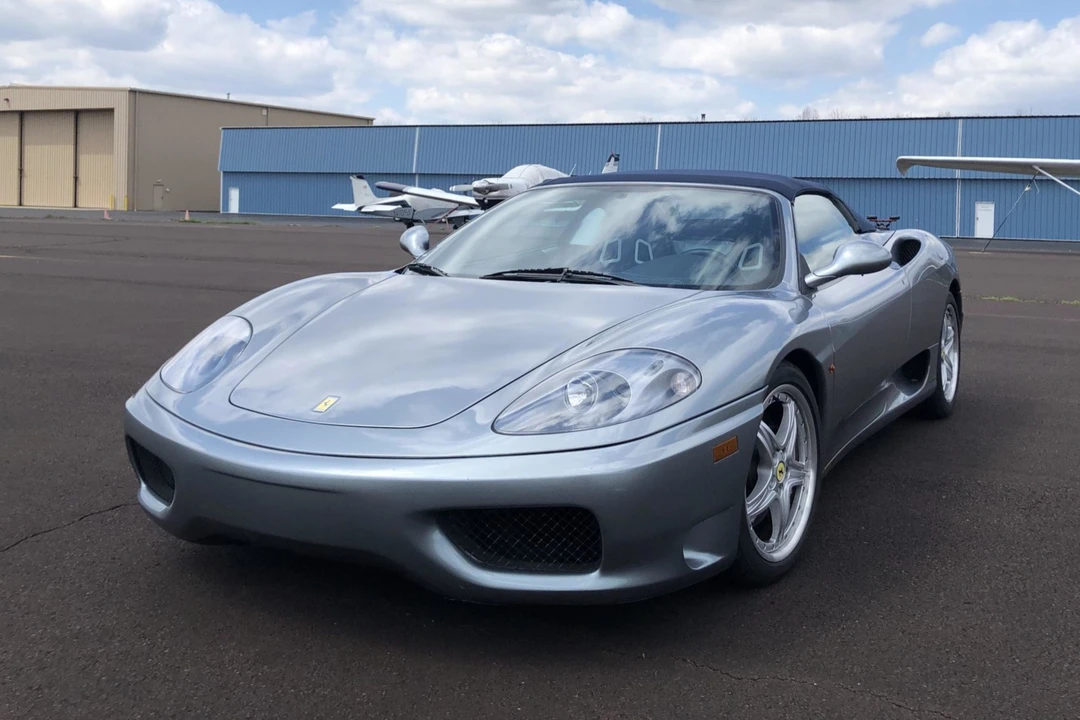 2002 Ferrari 360 Spider - Image 2 of 31