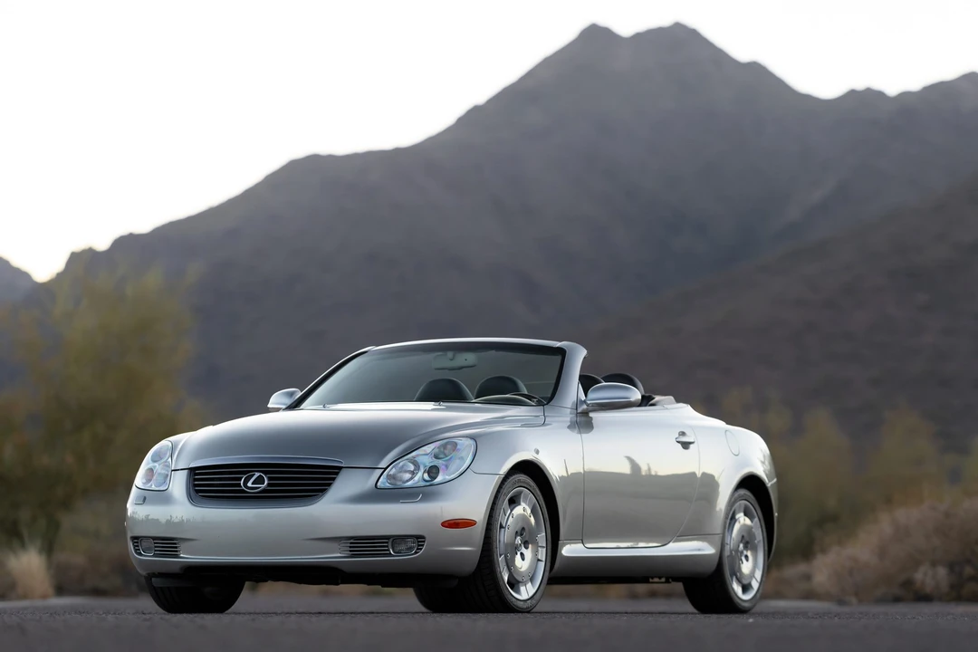 2002 Lexus SC430 - Image 9 of 31