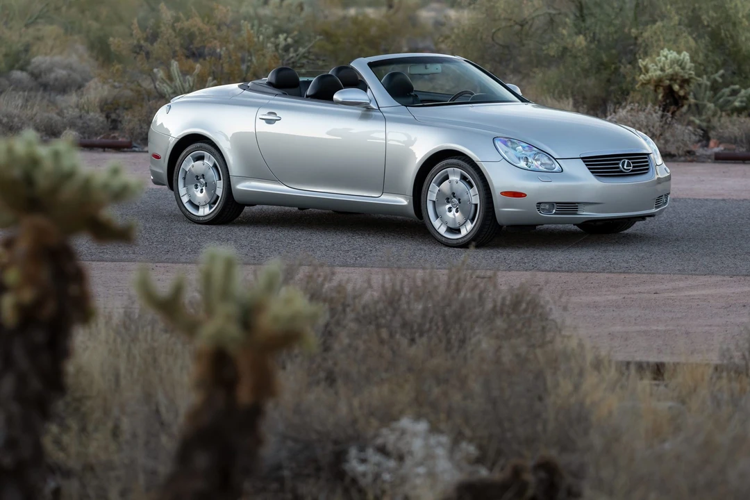 2002 Lexus SC430 - Image 2 of 31