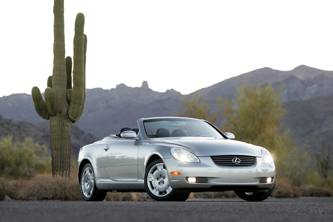 2002 Lexus SC430 - Image 5 of 31