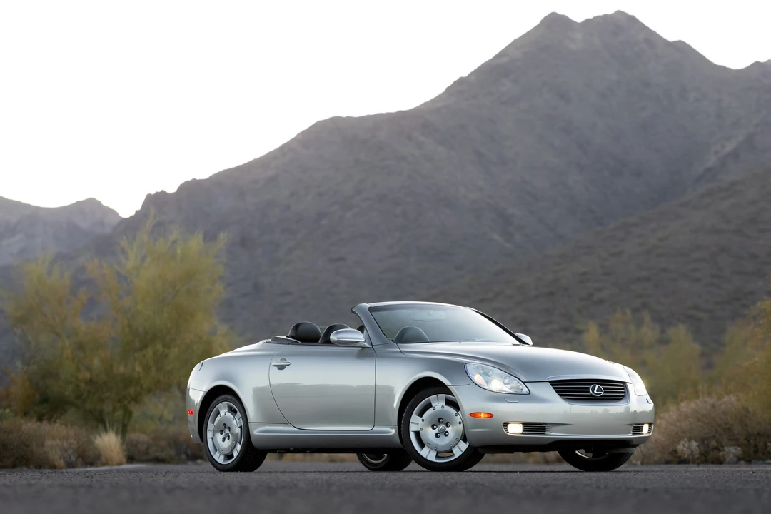 2002 Lexus SC430 - Image 3 of 31