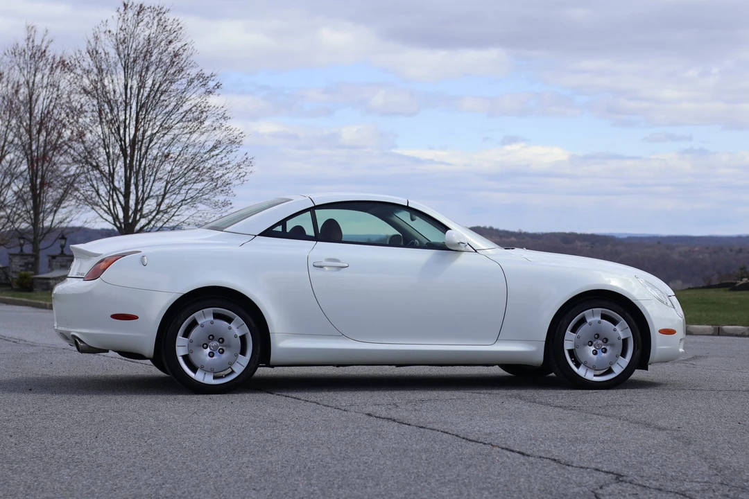 2002 Lexus SC430 - Image 5 of 31