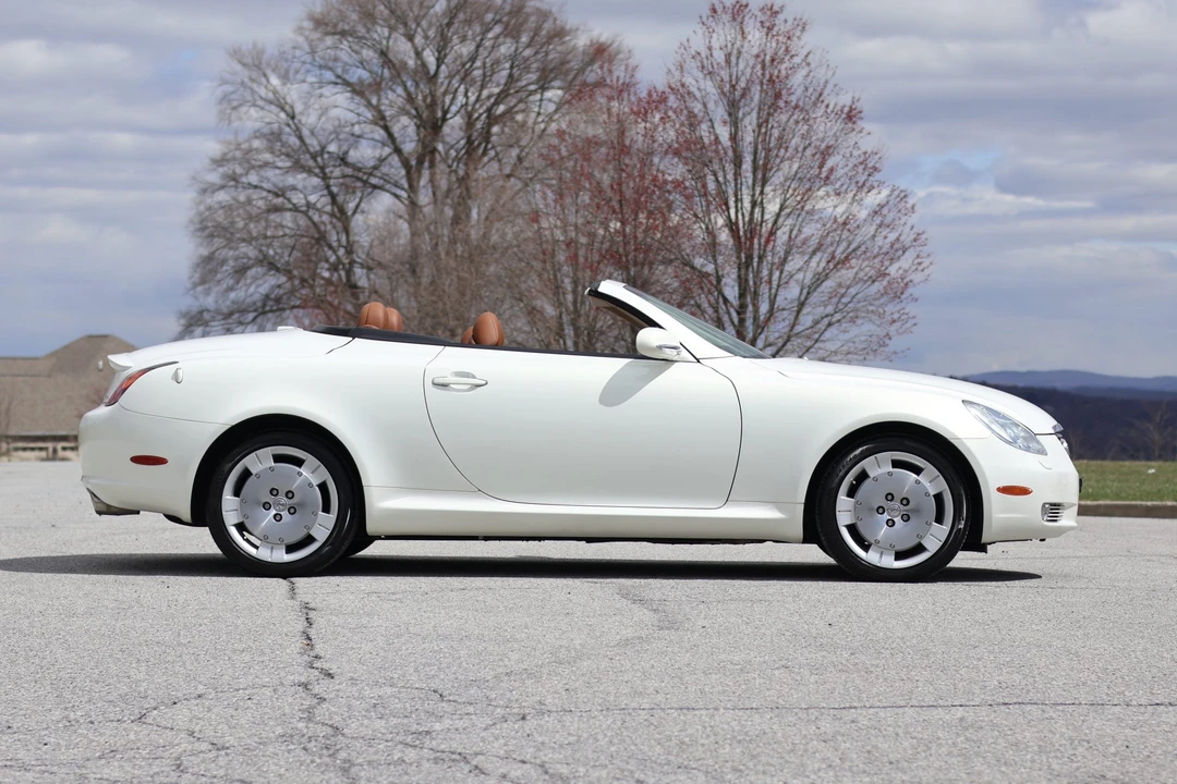 2002 Lexus SC430 - Image 18 of 31