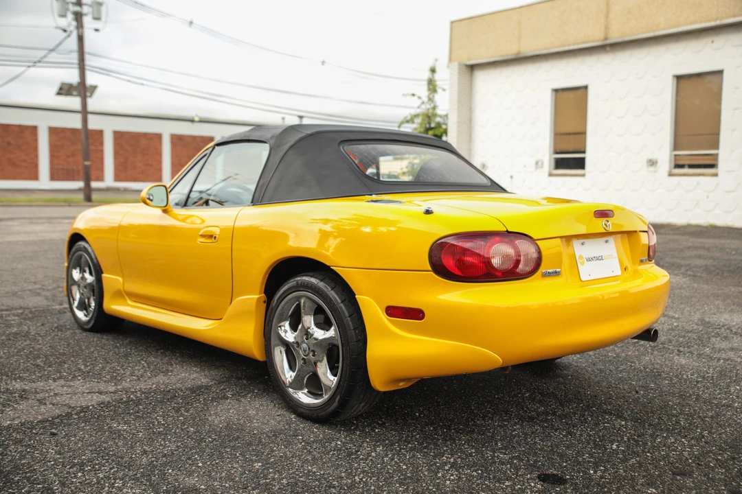 2002 Mazda NB MX-5 Miata - Image 23 of 31