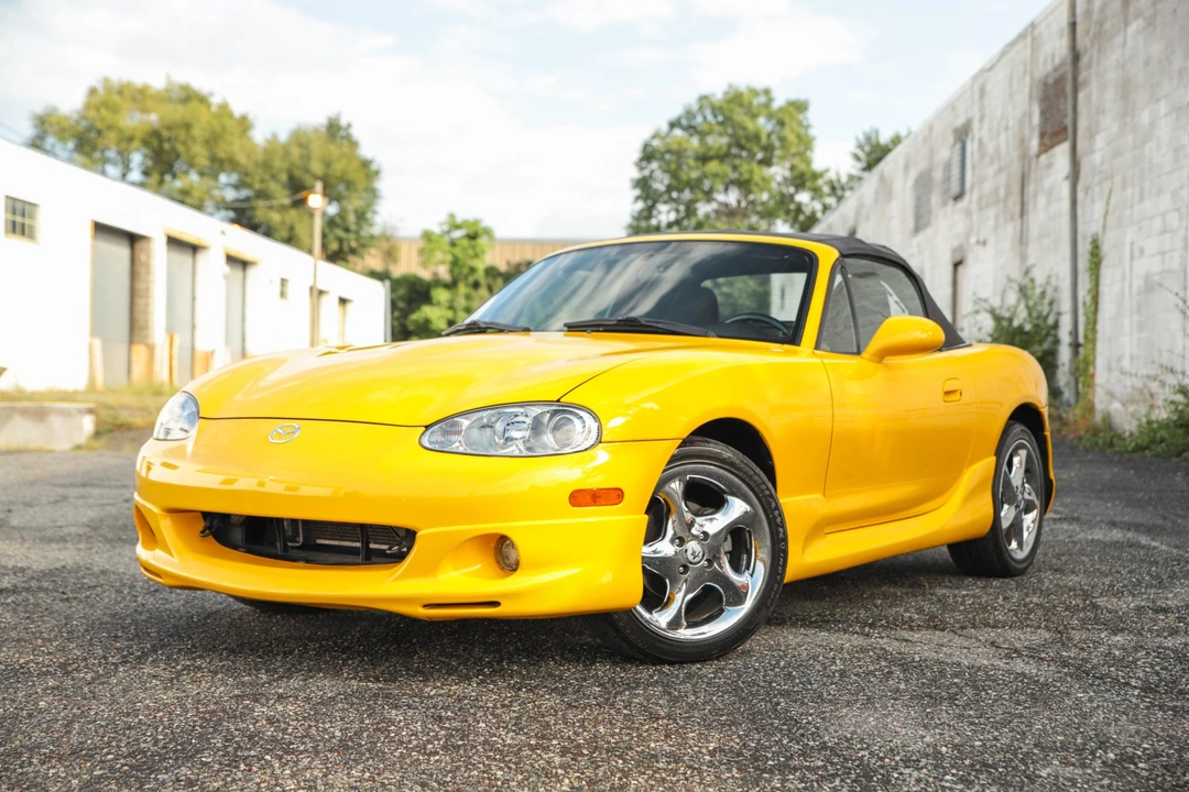 2002 Mazda NB MX-5 Miata - Image 5 of 31