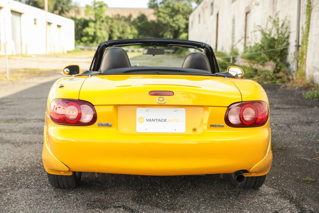 2002 Mazda NB MX-5 Miata - Image 28 of 31