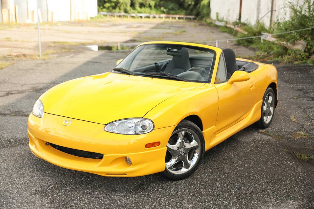 2002 Mazda NB MX-5 Miata - Image 9 of 31