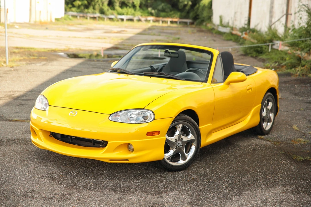 2002 Mazda NB MX-5 Miata - Image 11 of 31