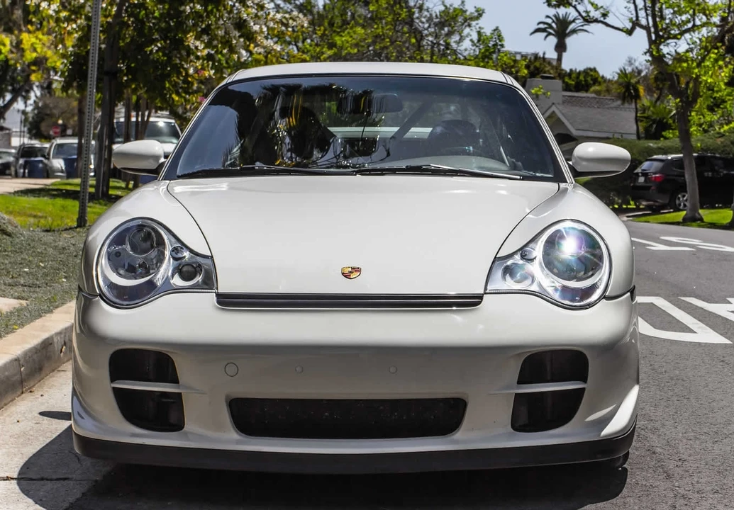 2002 Porsche 996 Turbo - Image 13 of 31