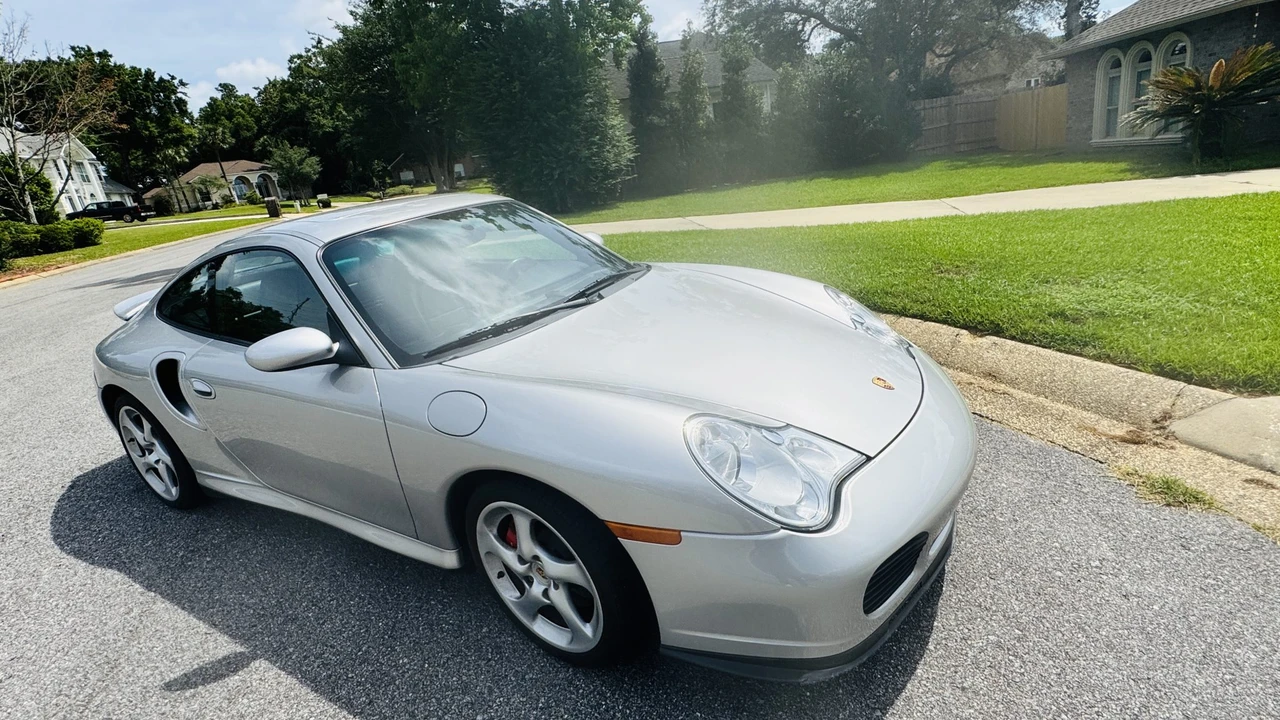 2002 Porsche 996 Turbo - Image 6 of 31