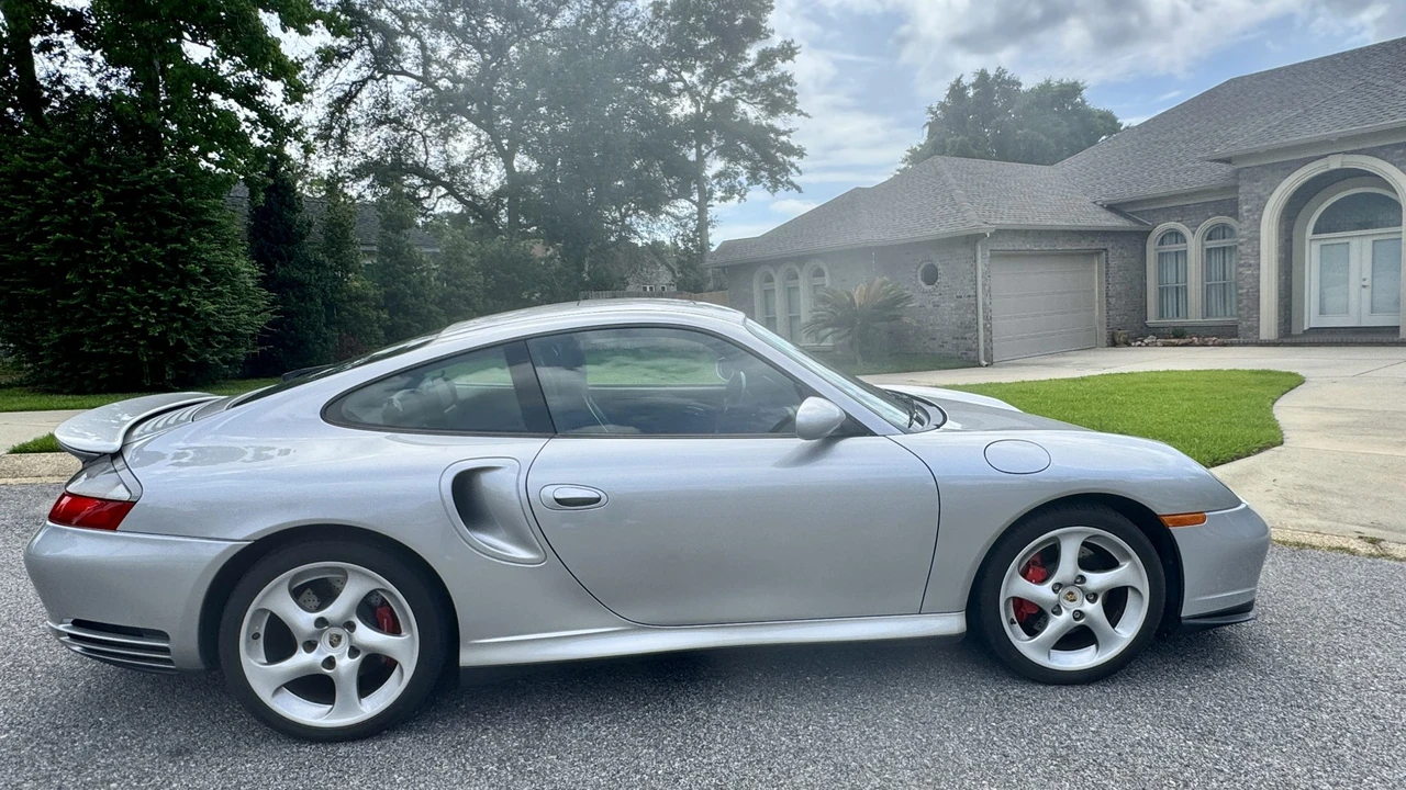 2002 Porsche 996 Turbo - Image 8 of 31