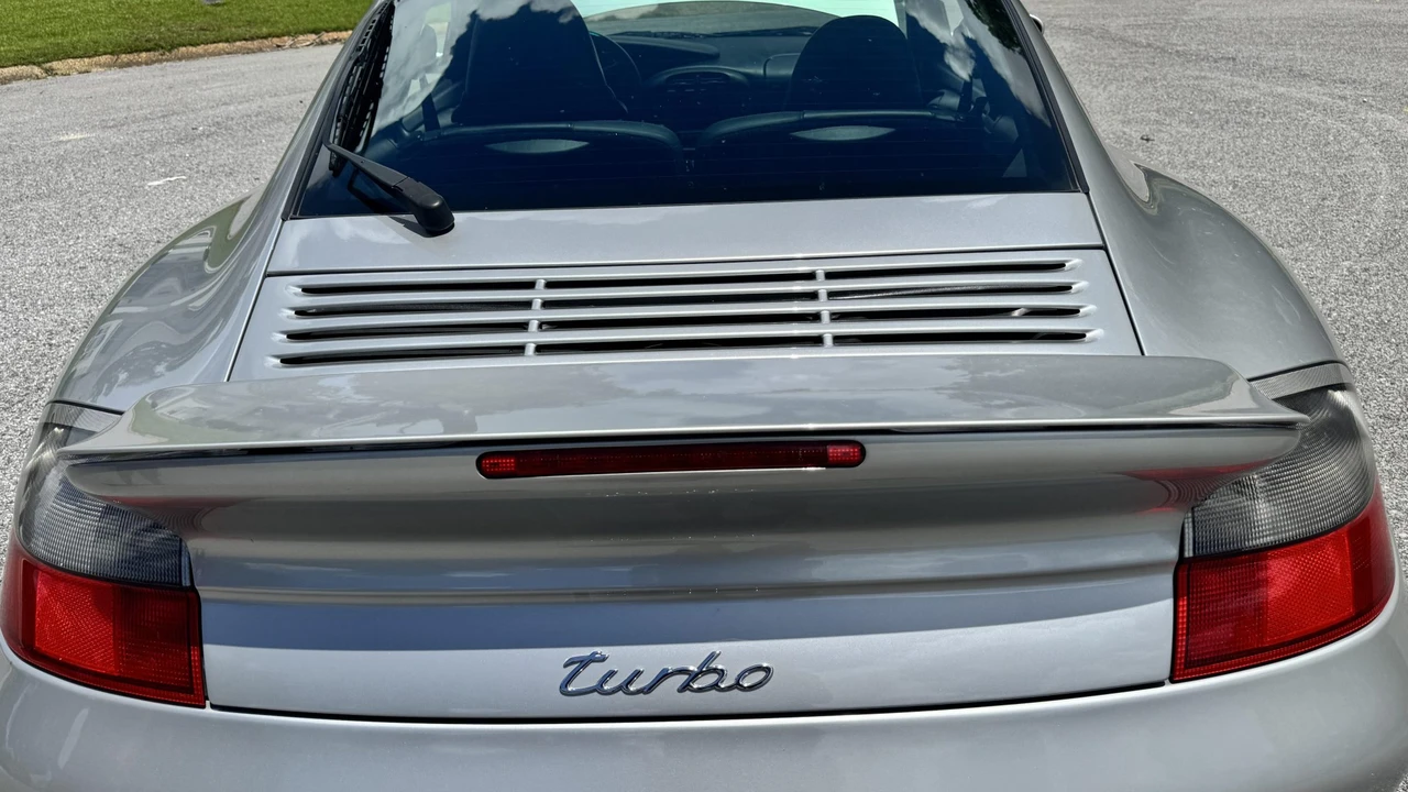 2002 Porsche 996 Turbo - Image 20 of 31