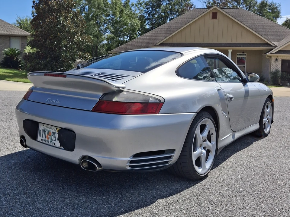 2002 Porsche 996 Turbo - Image 5 of 31