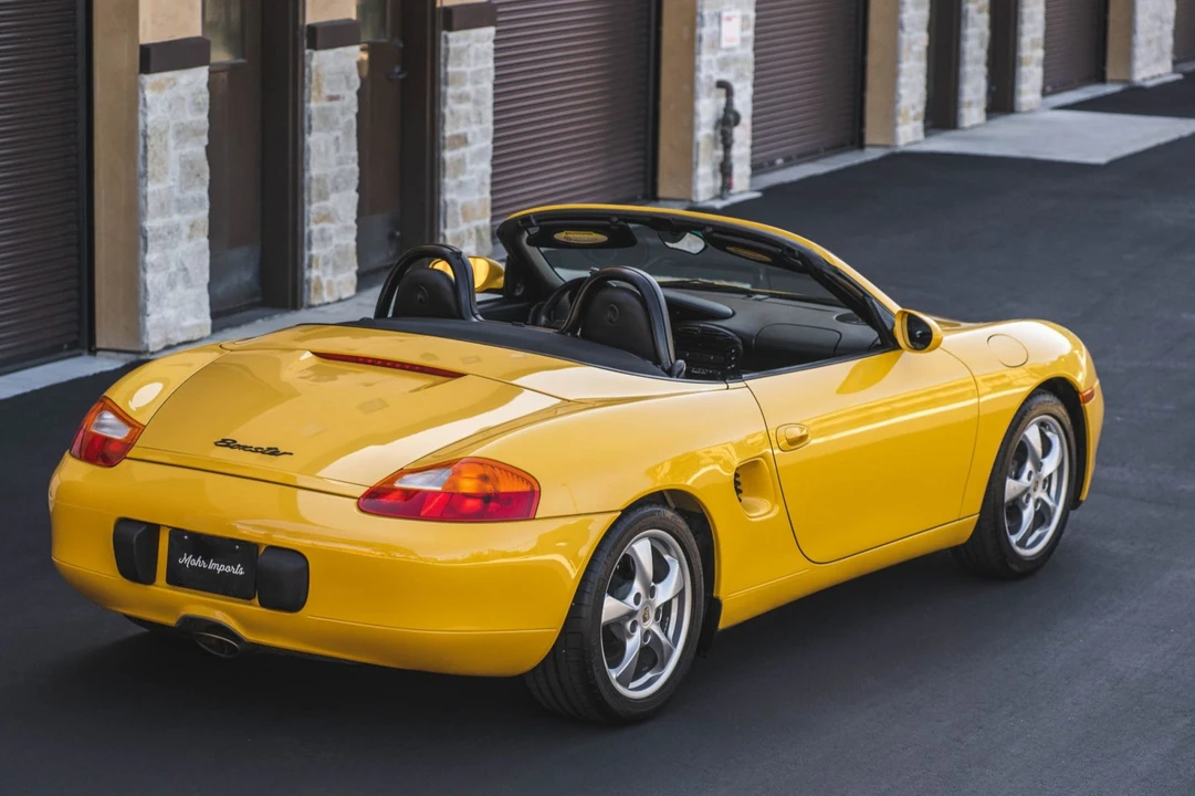 2002 Porsche 986 Boxster - Image 17 of 31