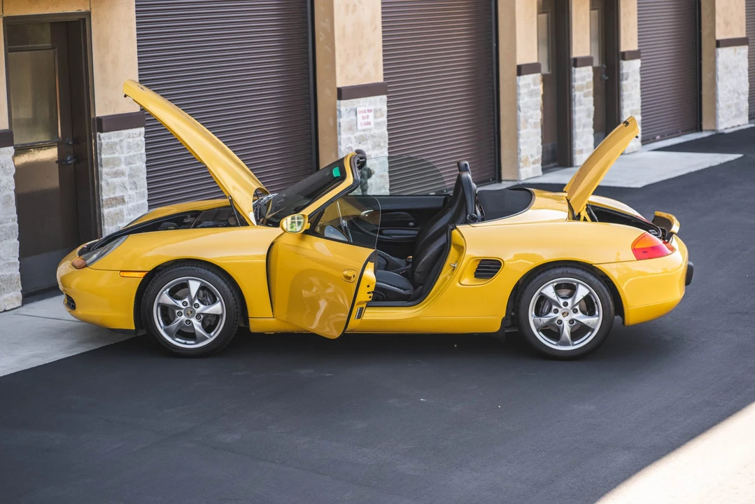 2002 Porsche 986 Boxster - Image 29 of 31