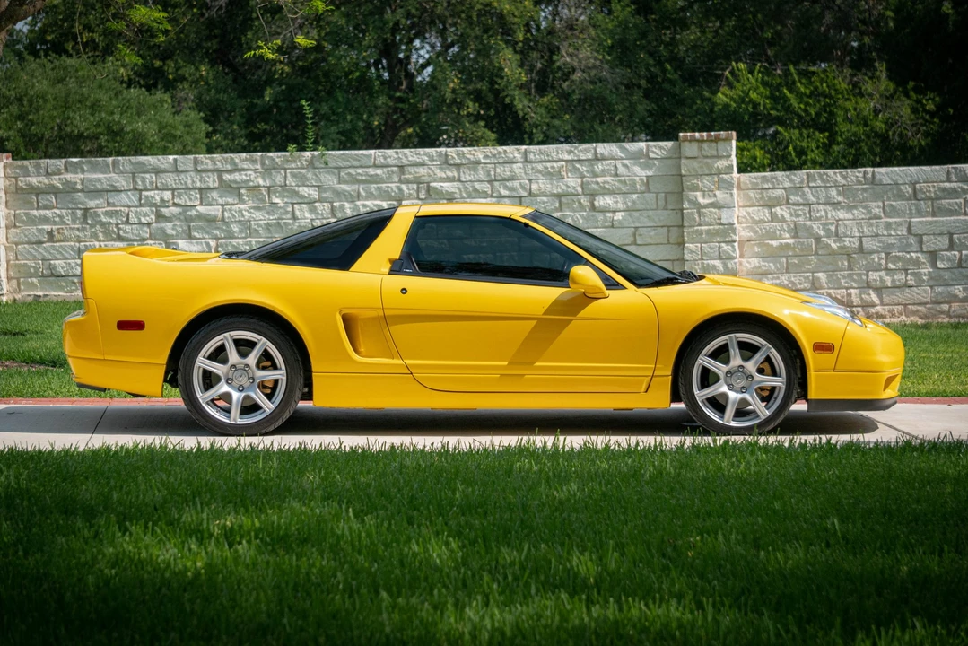 2003 Acura NA2 NSX - Image 17 of 31