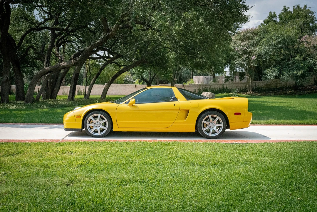 2003 Acura NA2 NSX - Image 2 of 31