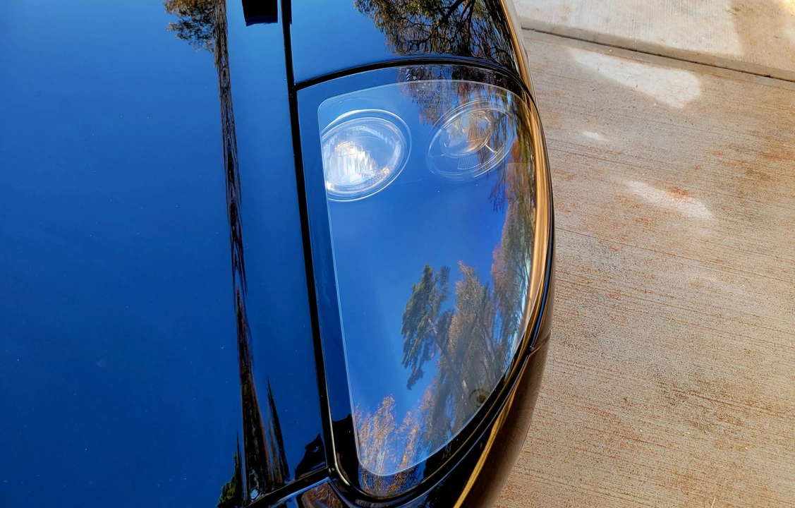 2003 Aston Martin Vanquish 1st Gen - Image 26 of 31