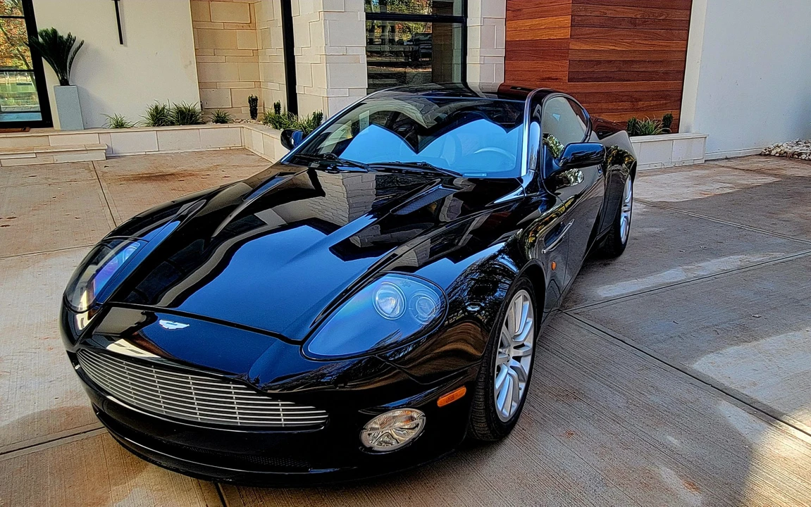 2003 Aston Martin Vanquish 1st Gen - Image 4 of 31