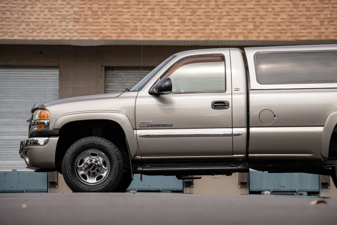2003 GMC Sierra Heavy Duty 2nd Gen - Image 27 of 31