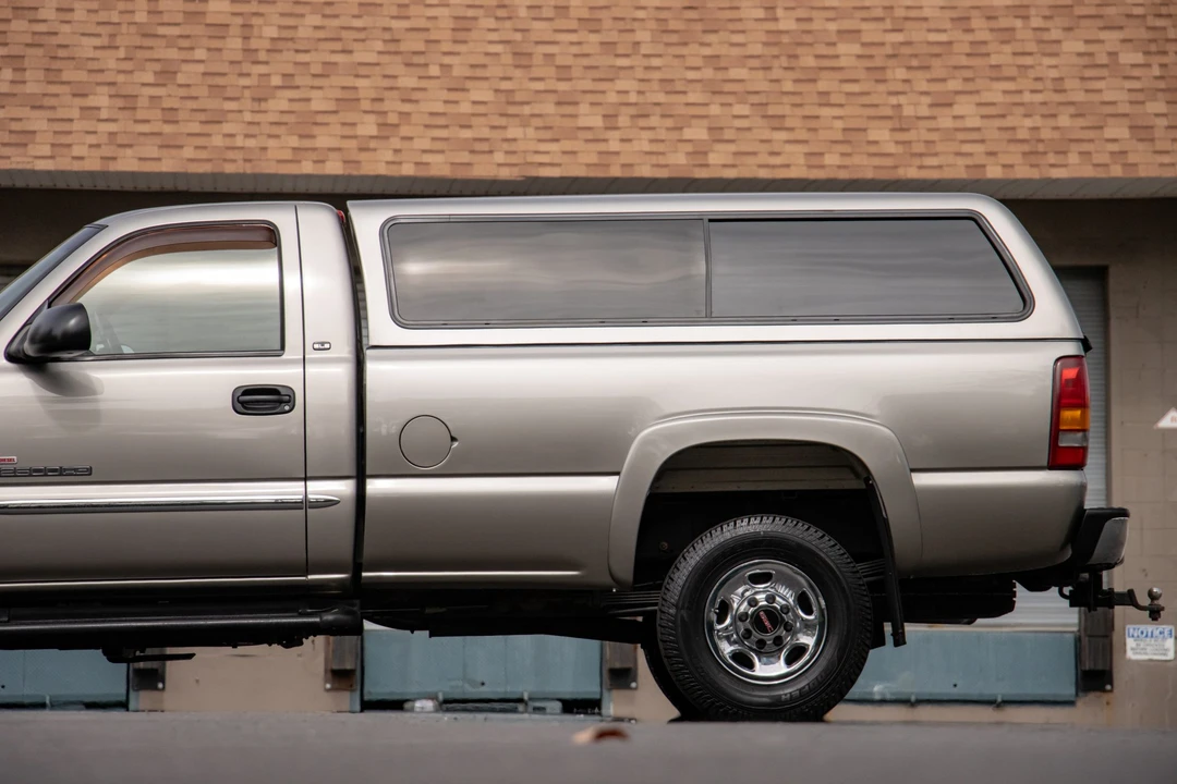 2003 GMC Sierra Heavy Duty 2nd Gen - Image 29 of 31