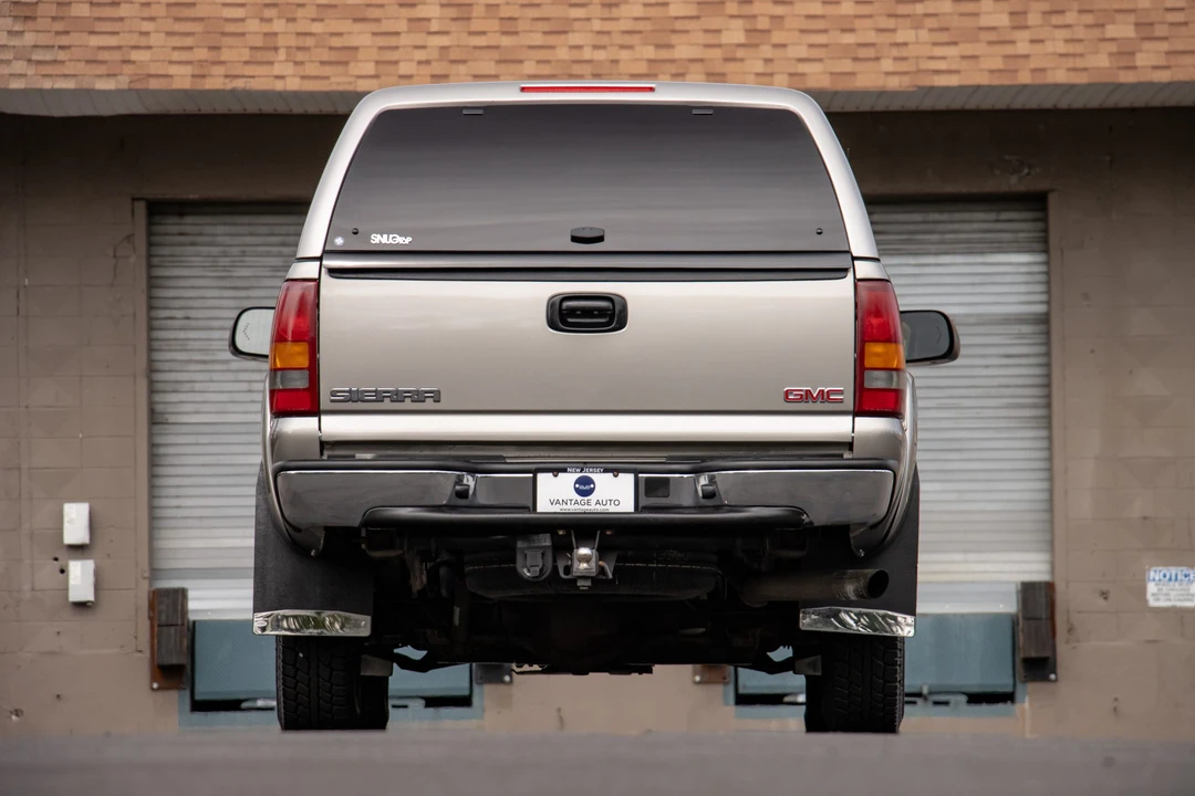 2003 GMC Sierra Heavy Duty 2nd Gen - Image 13 of 31