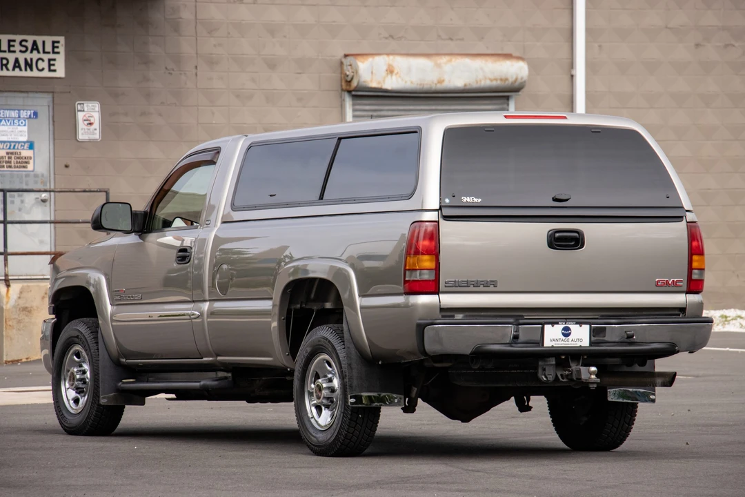 2003 GMC Sierra Heavy Duty 2nd Gen - Image 11 of 31