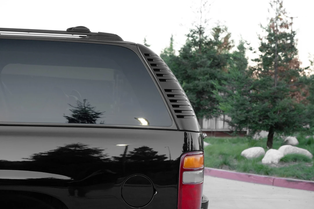 2003 GMC Yukon 2nd Gen - Image 24 of 31
