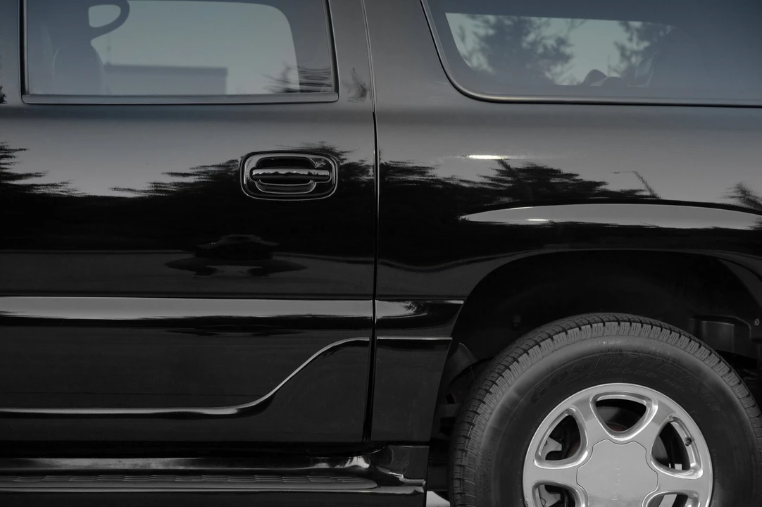 2003 GMC Yukon 2nd Gen - Image 23 of 31
