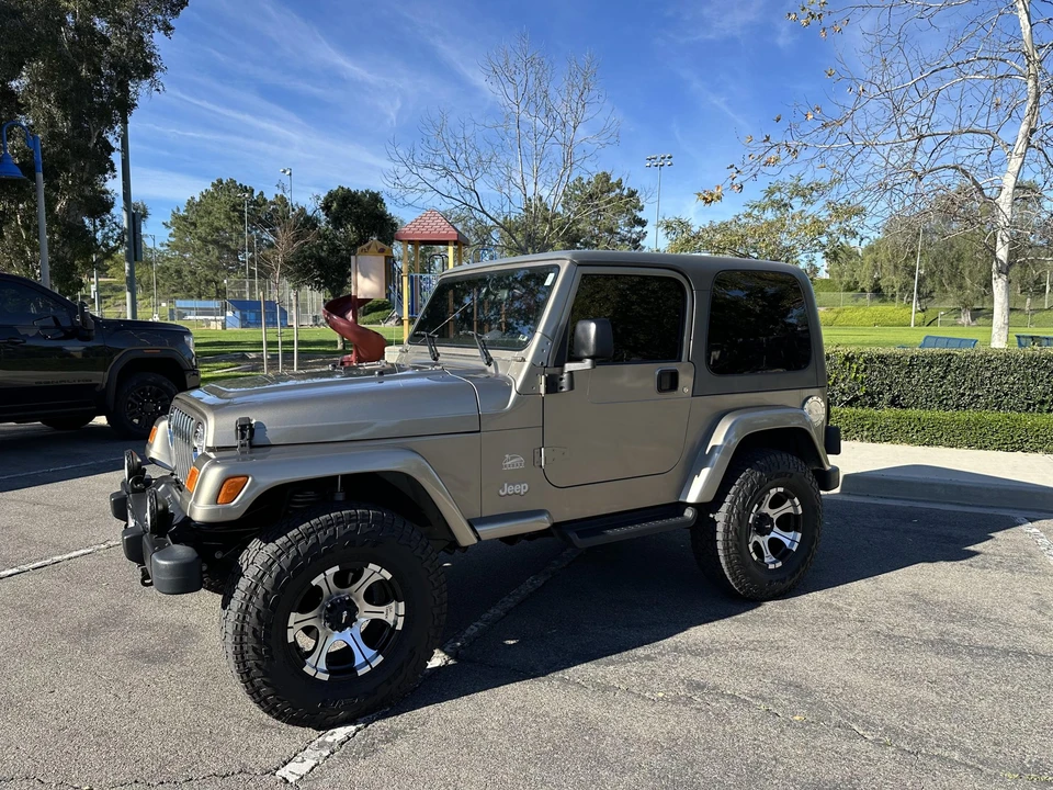 2003 Jeep TJ Wrangler - Image 2 of 31