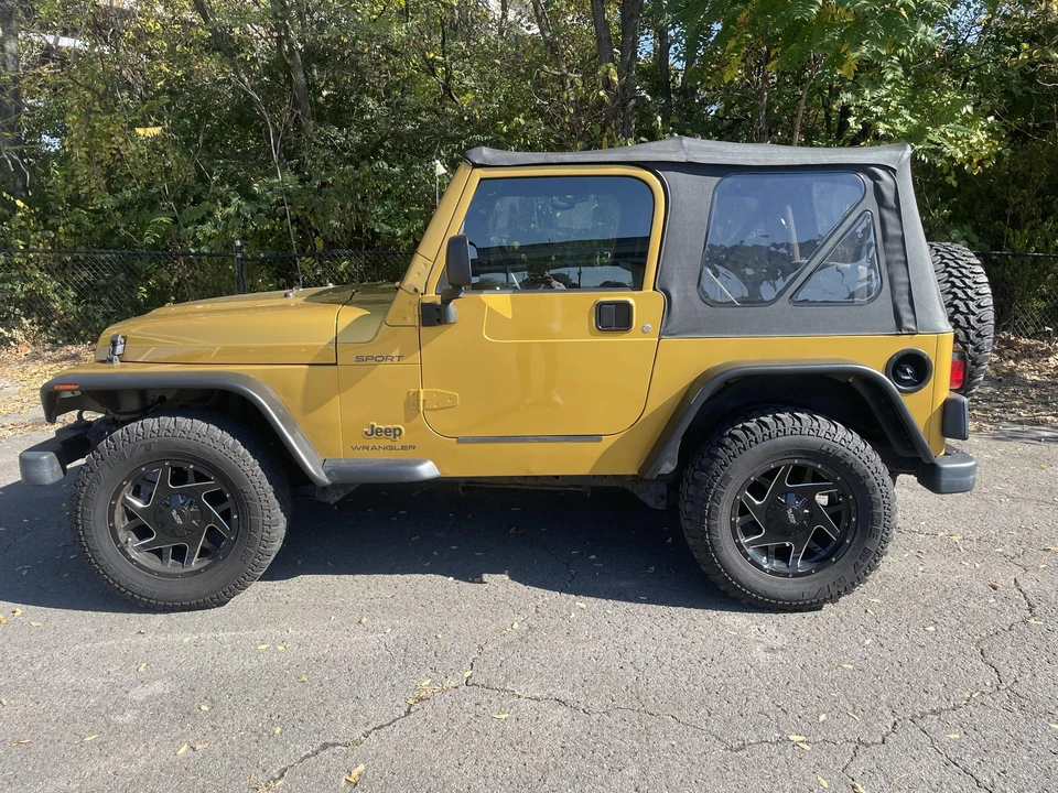2003 Jeep TJ Wrangler - Image 3 of 31