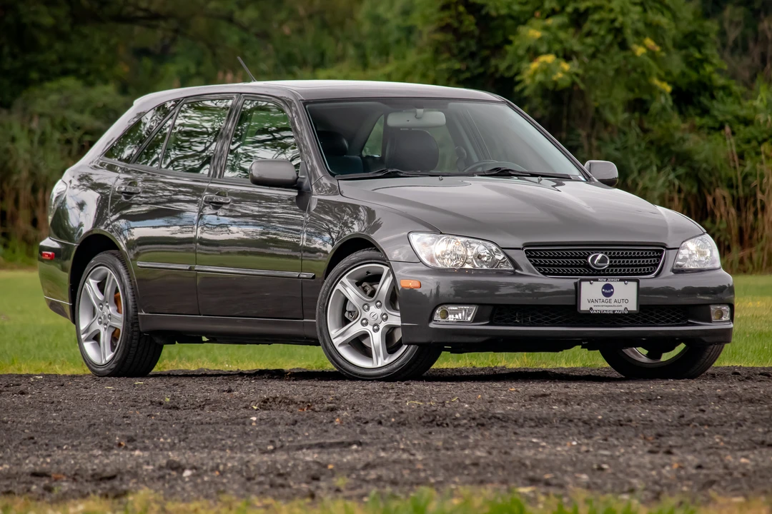 2003 Lexus IS 1st Gen - Image 30 of 31