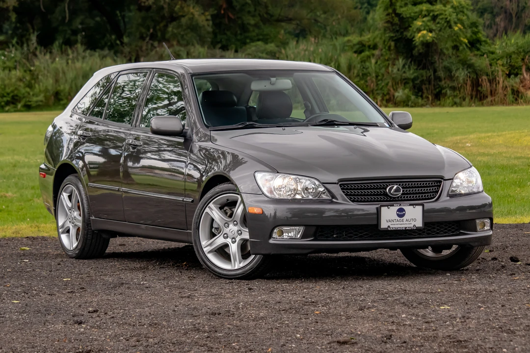 2003 Lexus IS 1st Gen - Image 29 of 31