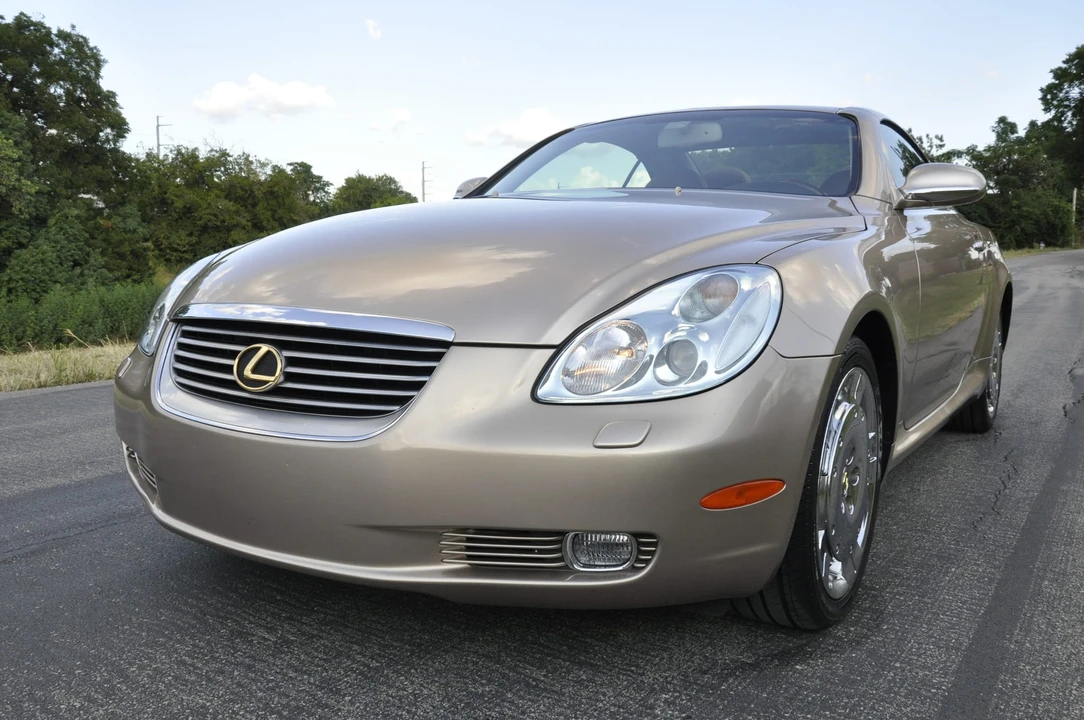 2003 Lexus SC430 - Image 17 of 31