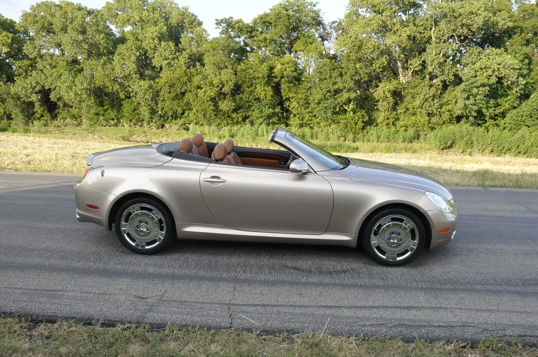 2003 Lexus SC430 - Image 12 of 31