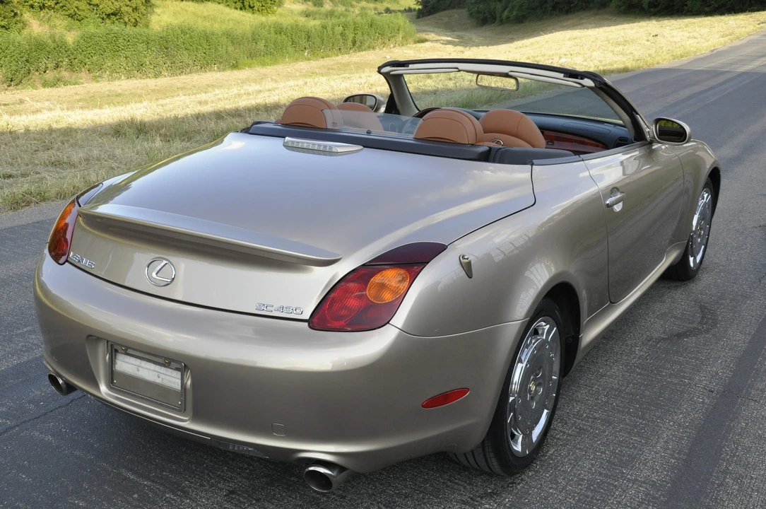 2003 Lexus SC430 - Image 7 of 31