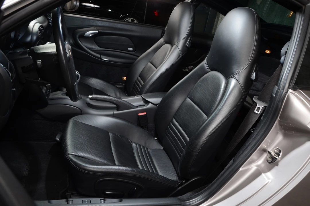 2003 Porsche 996 Carrera - Image 25 of 31