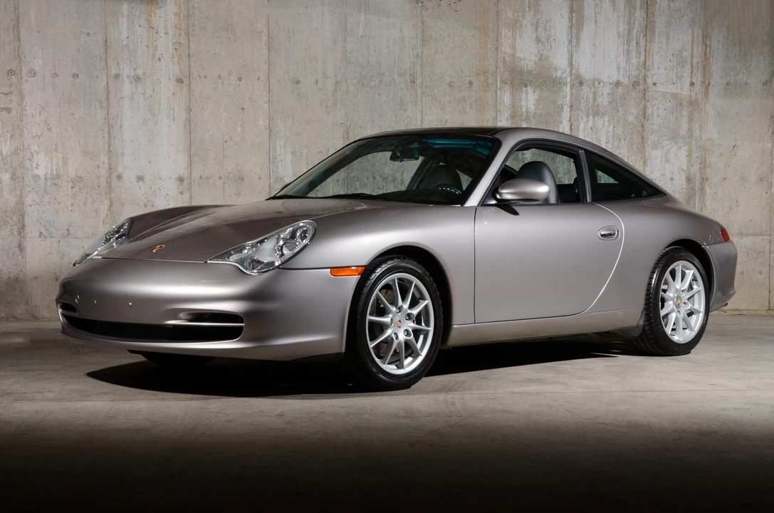2003 Porsche 996 Carrera - Image 2 of 31