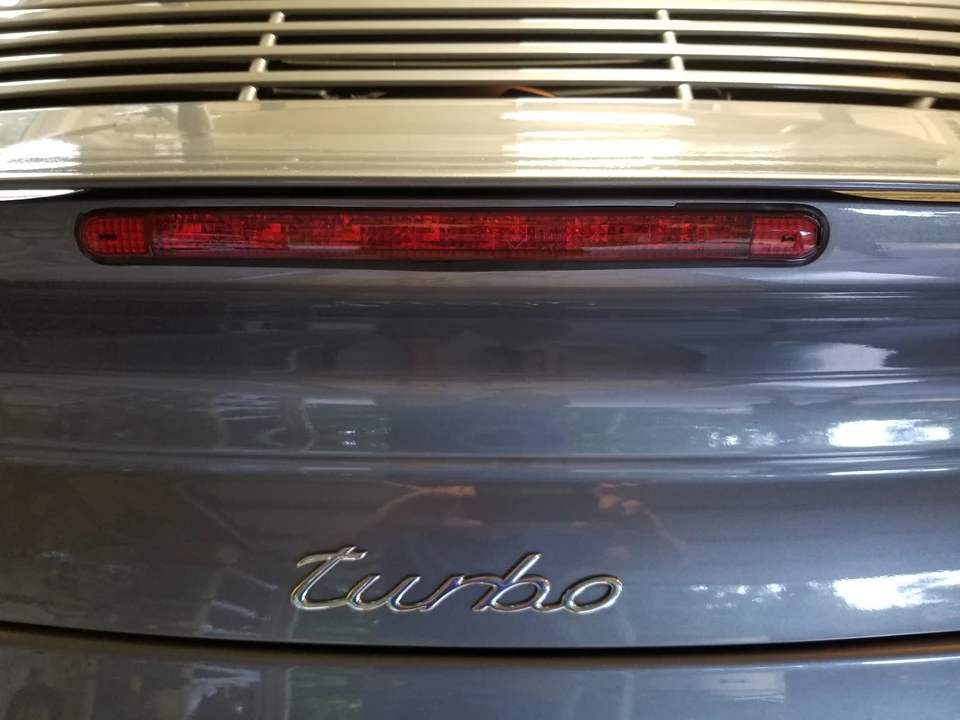 2003 Porsche 996 Turbo - Image 20 of 31