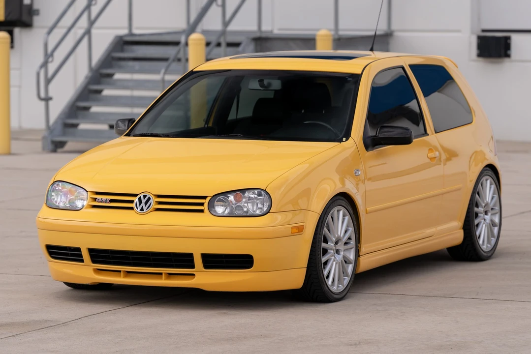 2003 Volkswagen GTI Mk4 - Image 2 of 31