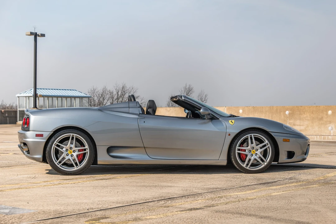 2004 Ferrari 360 Spider - Image 4 of 31