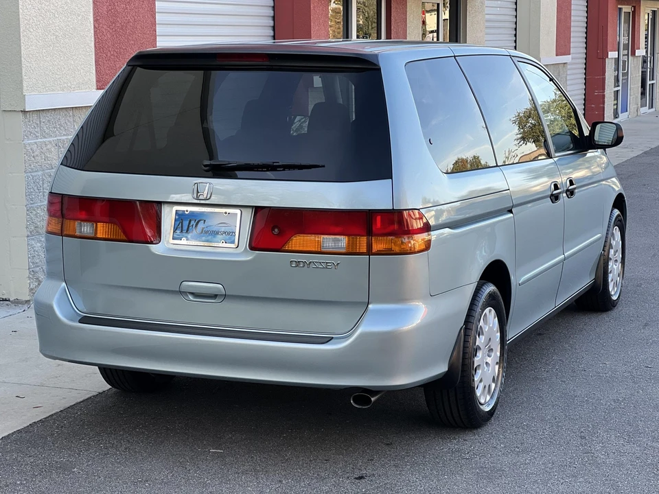 2004 Honda Odyssey - Image 22 of 31