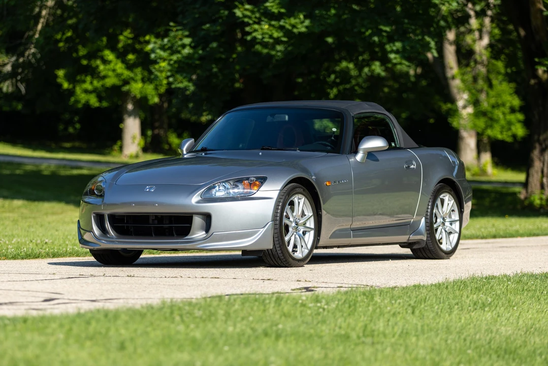 2004 Honda AP2 S2000 - Image 23 of 31