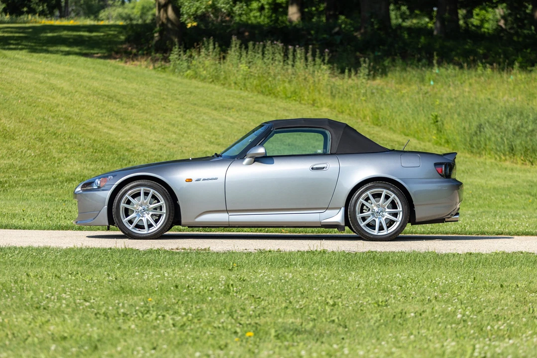 2004 Honda AP2 S2000 - Image 25 of 31