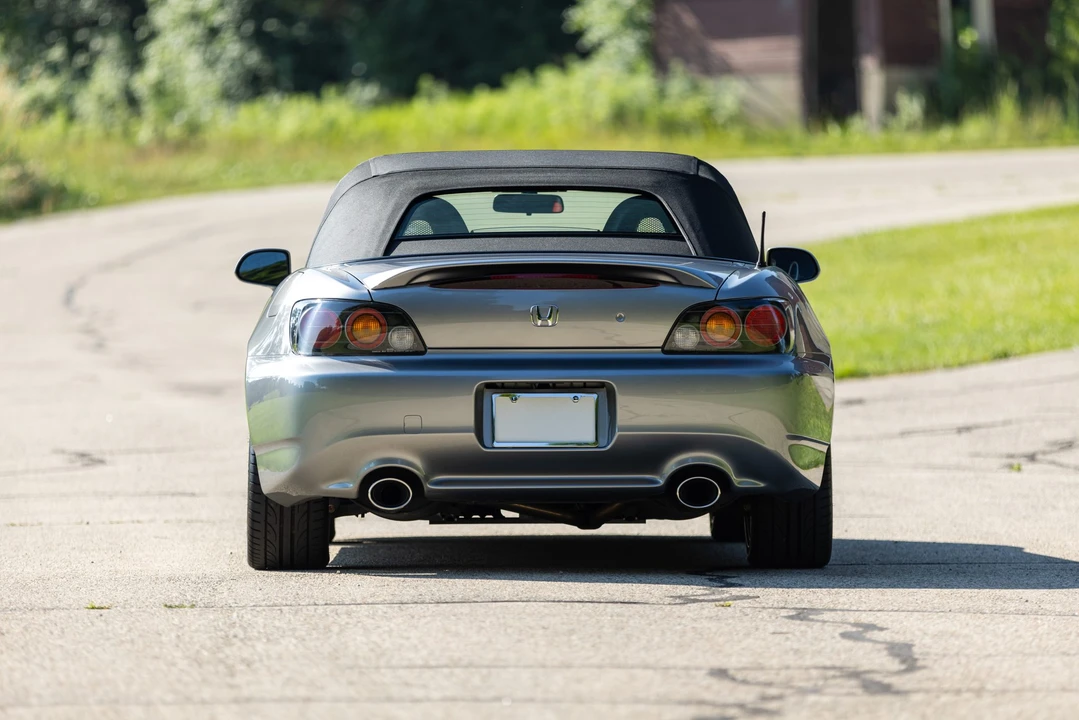 2004 Honda AP2 S2000 - Image 28 of 31